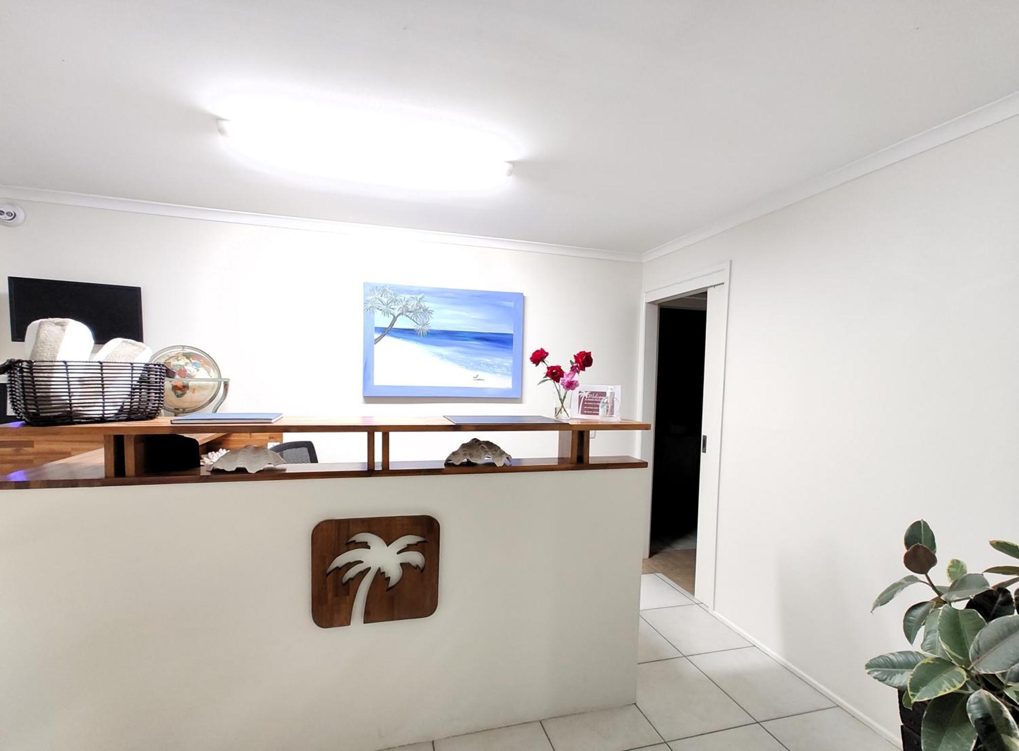 Pacific Palms Motor Inn Marcoola Kültér fotó